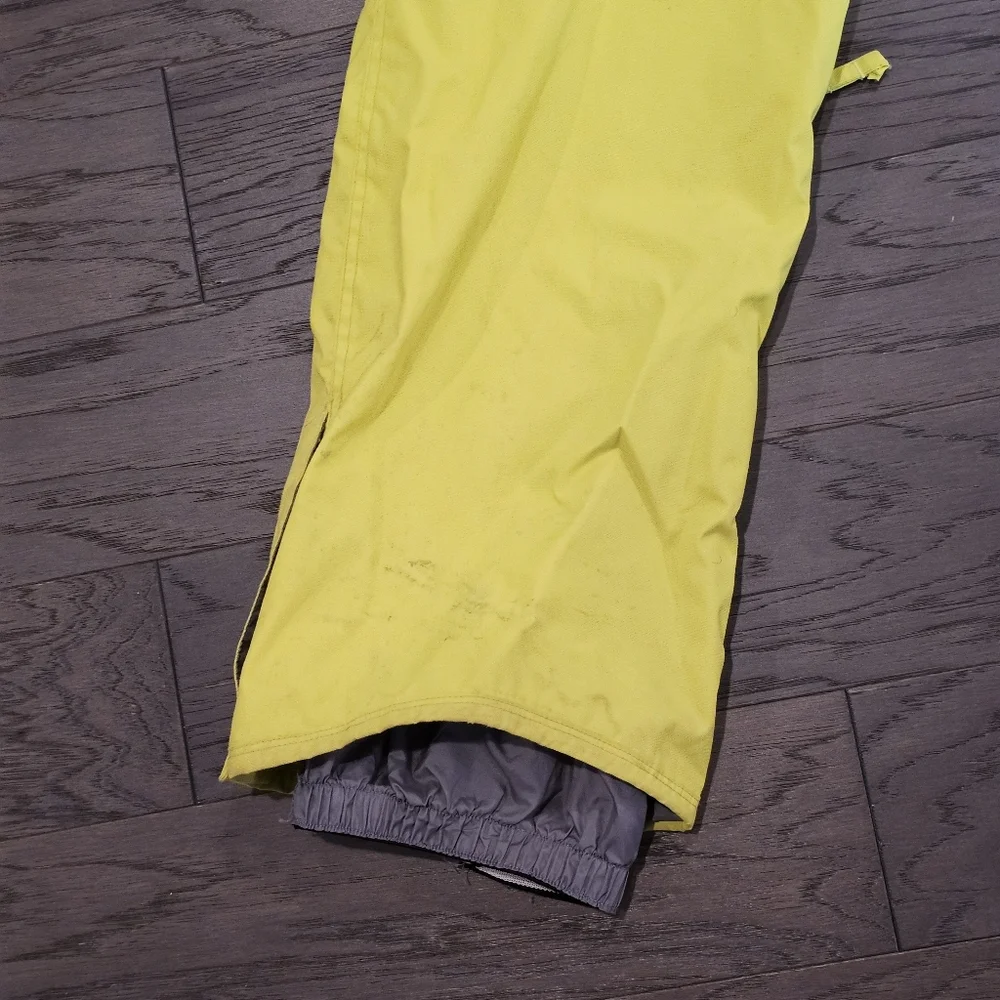 686 Mannual Data Snowboard Pants - Yellow Mens Small - 8K/5K Waterproof